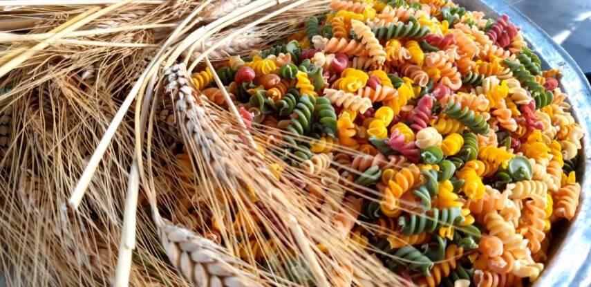 FUSİLLİ MAKARNA (BURGU) SEBZELİ YUMURTALI 1 KG - 4